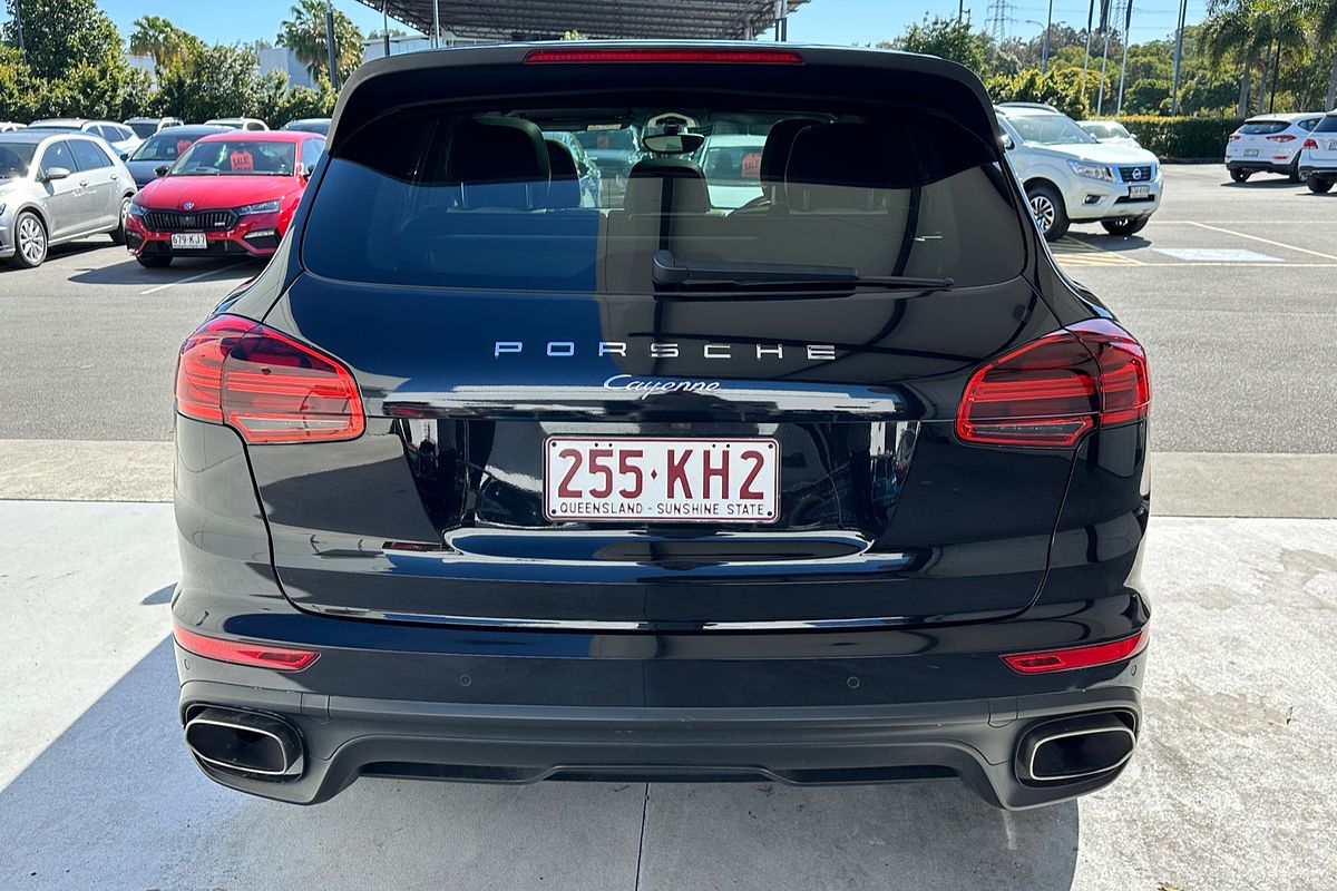 2016 Porsche Cayenne Diesel Platinum Edition 92A