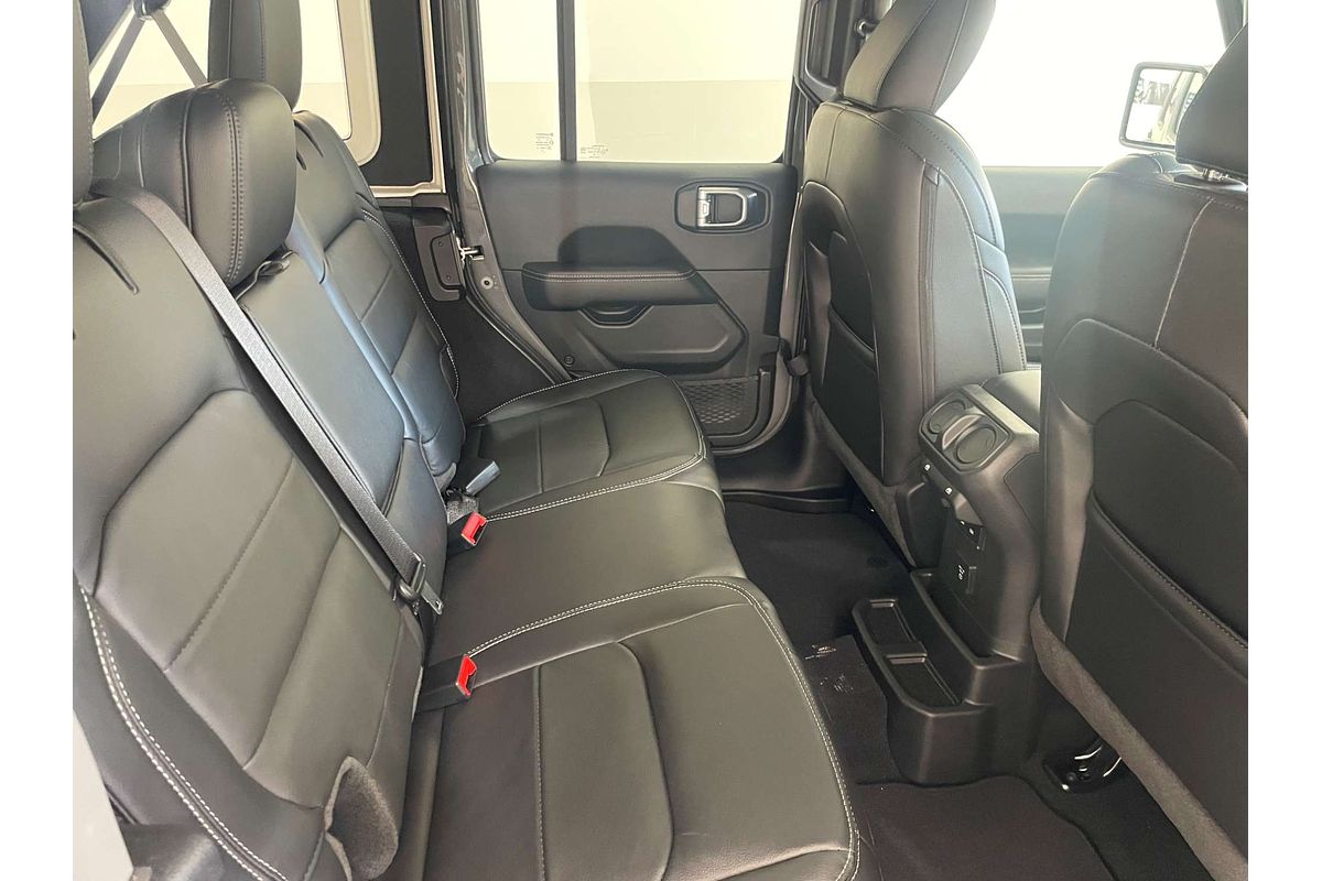 2023 Jeep Wrangler Unlimited Overland JL