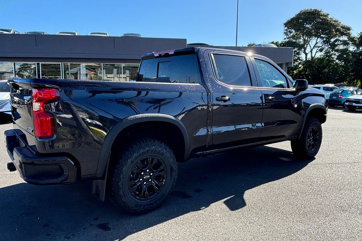 2023 Chevrolet Silverado 1500 ZR2 W/Tech Pack T1 4X4