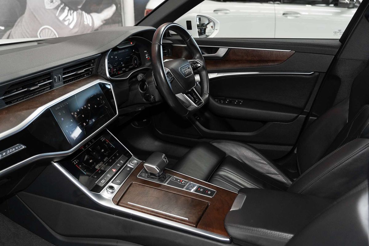 2020 Audi A6 55 TFSI S line C8