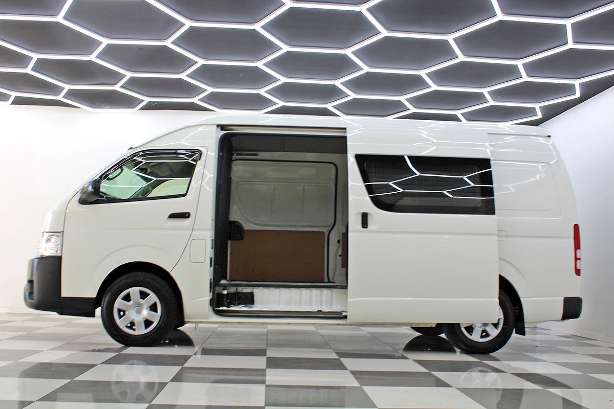 2016 Toyota Hiace KDH221R