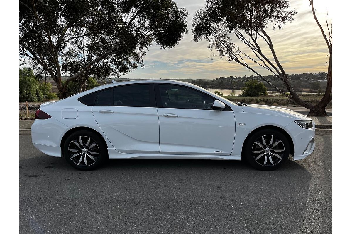 2018 Holden Commodore RS ZB