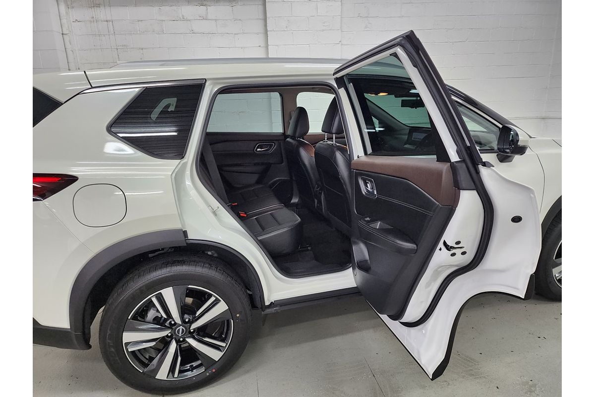 Nissan X-TRAIL 4WD Ti e-POWER MY24