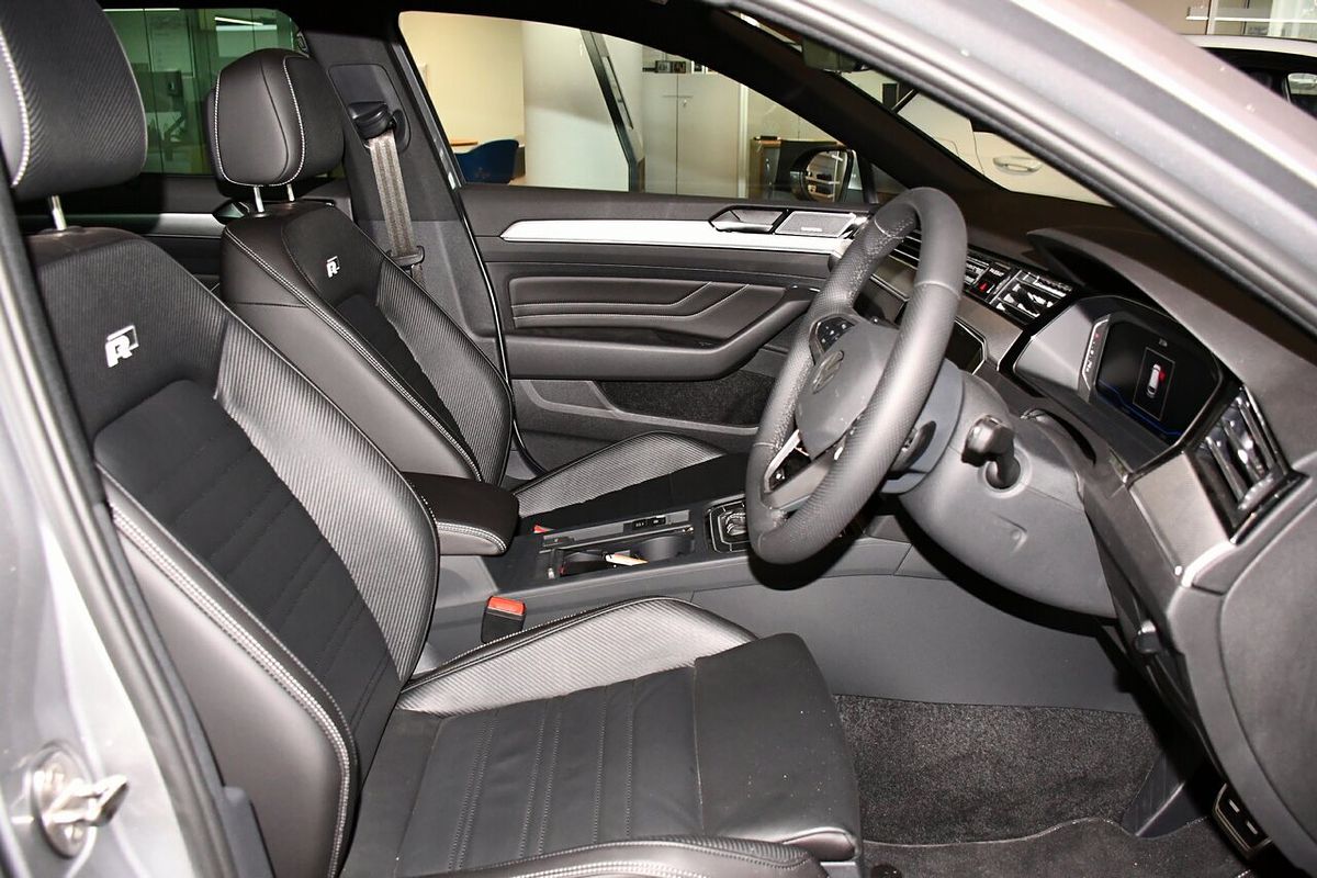 2023 Volkswagen Passat 162TSI Elegance B8