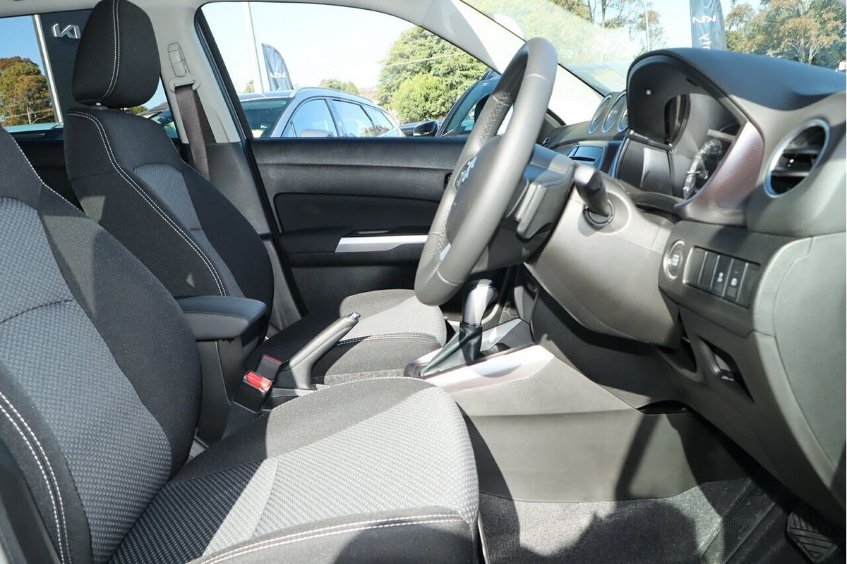 2024 Suzuki Vitara LY Series II