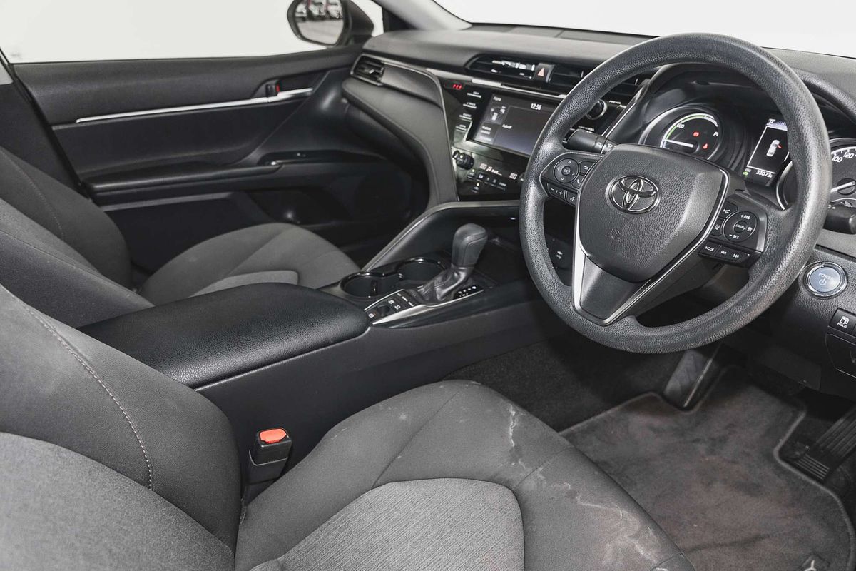 2020 Toyota Camry Ascent AXVH71R