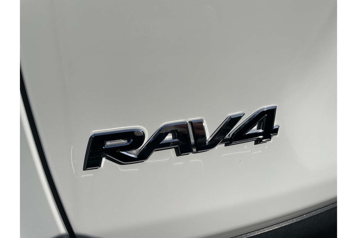 2020 Toyota RAV4 GX AXAH54R