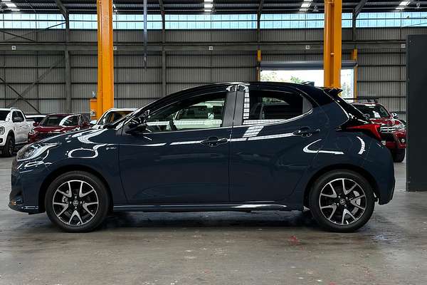 2024 Toyota Yaris ZR Hybrid MXPH10R