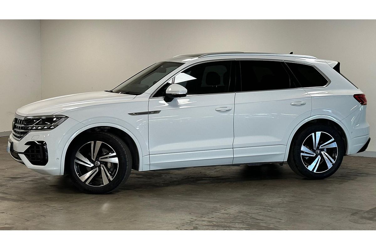 2021 Volkswagen Touareg 210TDI R-Line CR