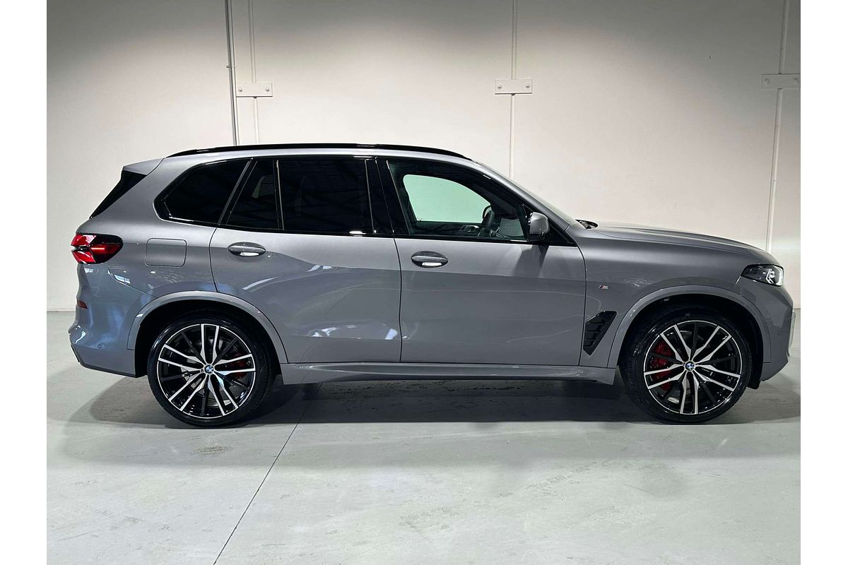 2024 BMW X5 xDrive40i M Sport G05 LCI