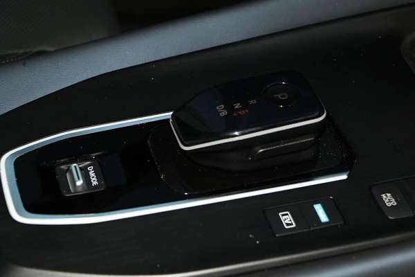 2024 Nissan QASHQAI TI e-POWER J12
