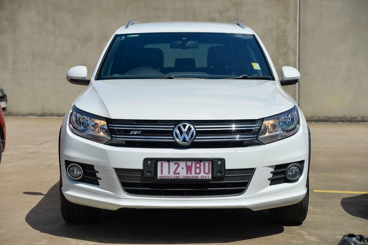 2015 Volkswagen Tiguan 155TSI R-Line 5N