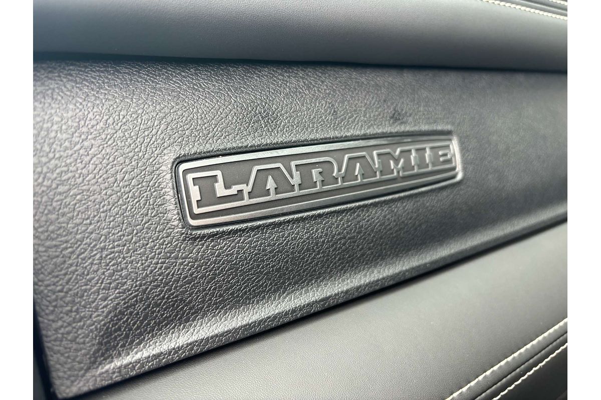 2024 RAM 2500 Laramie DJ 4X4