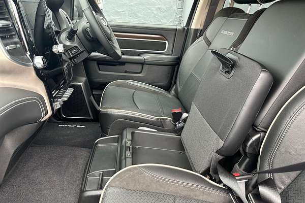 2024 RAM 2500 Laramie DJ 4X4