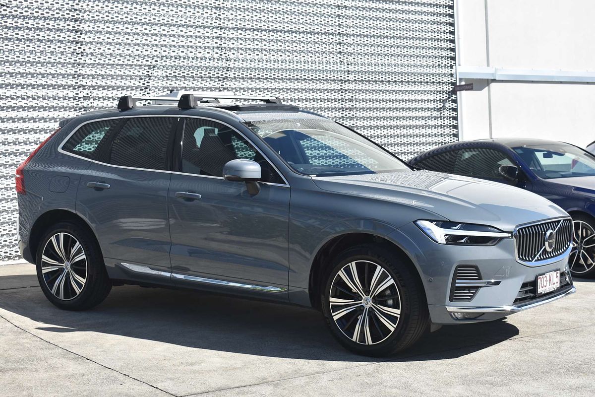 2023 Volvo XC60 Ultimate B5 Bright