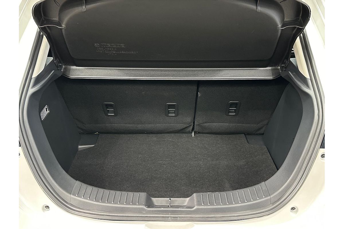 2023 Mazda 2 G15 Evolve DJ Series