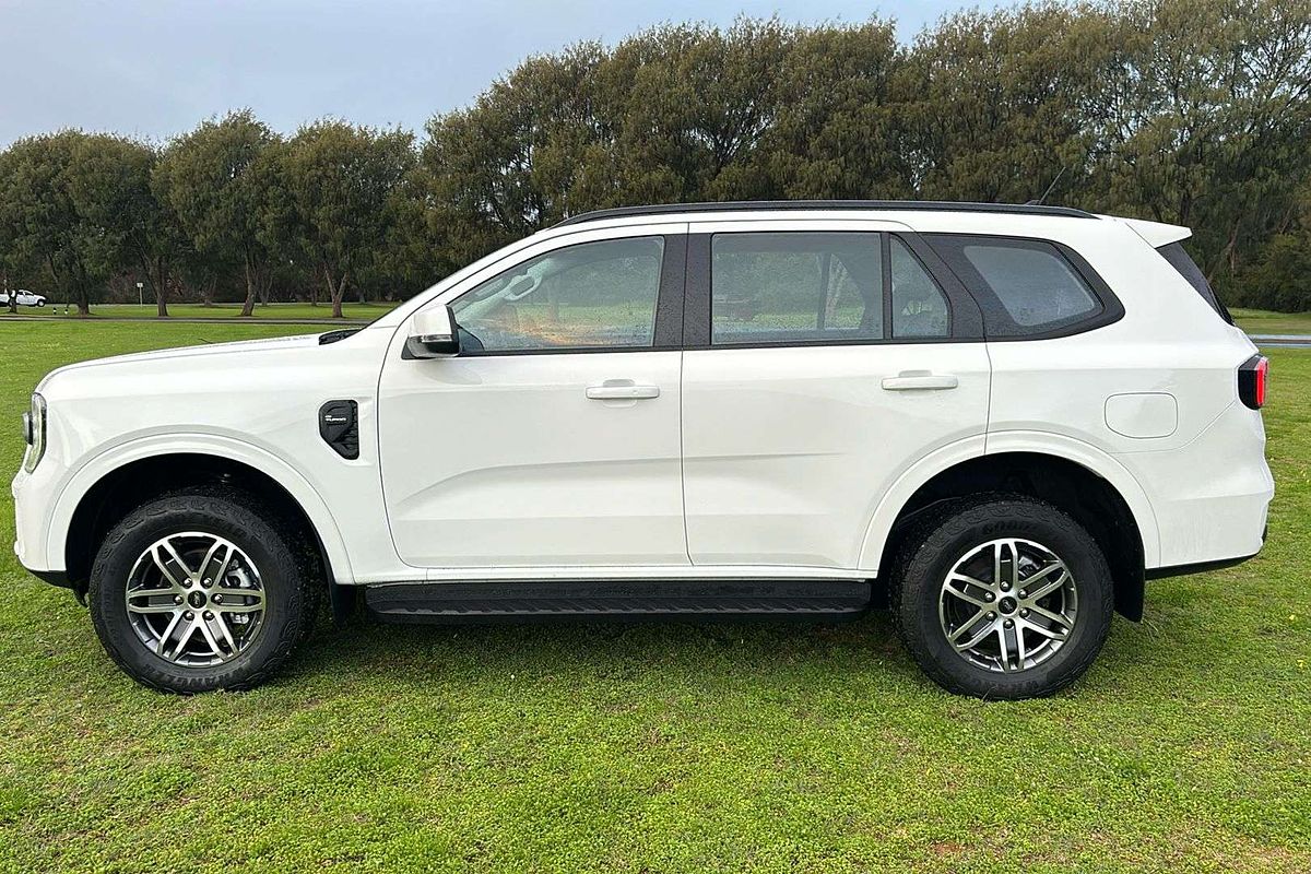 2022 Ford Everest Ambiente