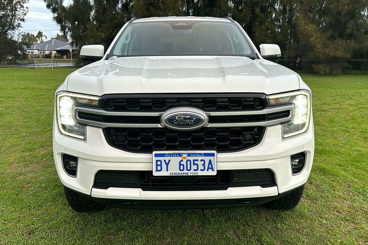 2022 Ford Everest Ambiente