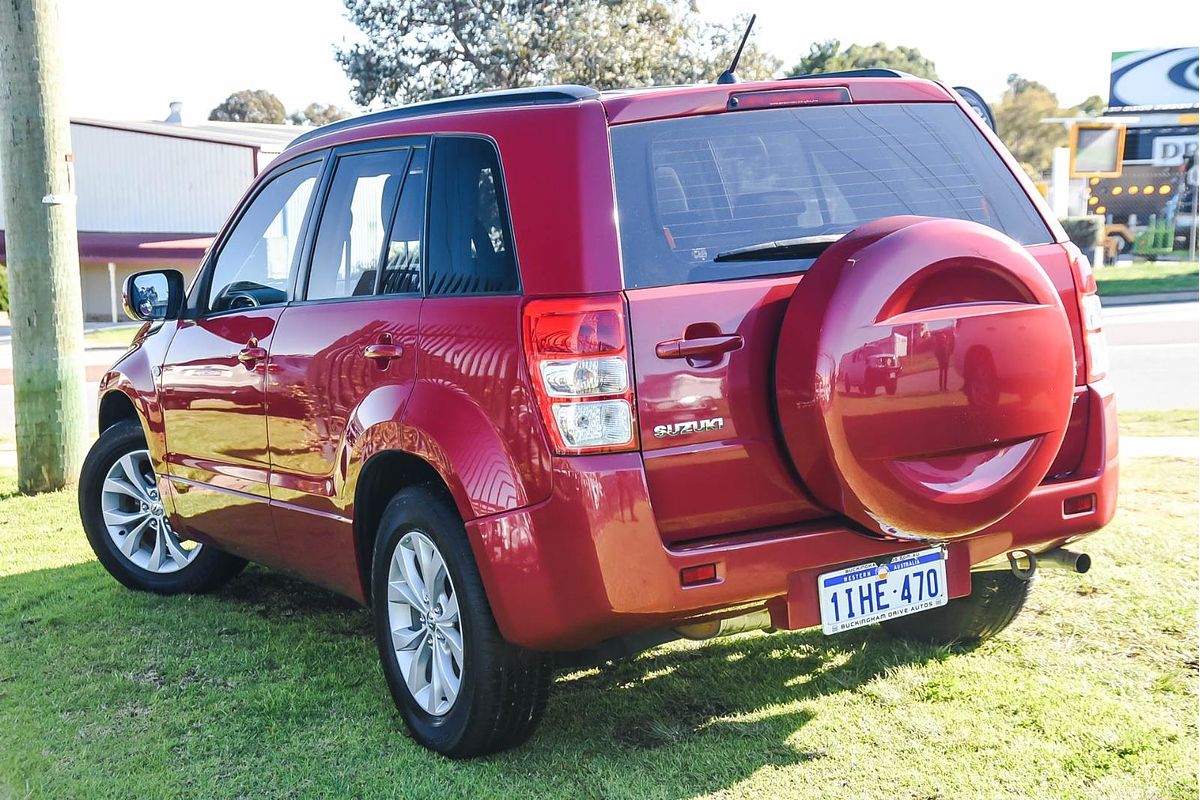 2013 Suzuki Grand Vitara Urban Navigator JB