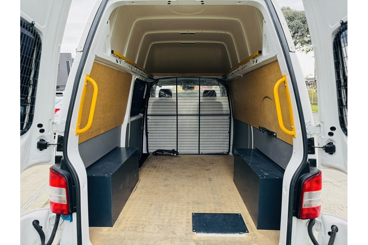 2015 Volkswagen Transporter TDI 340 LWB High T5 MY15