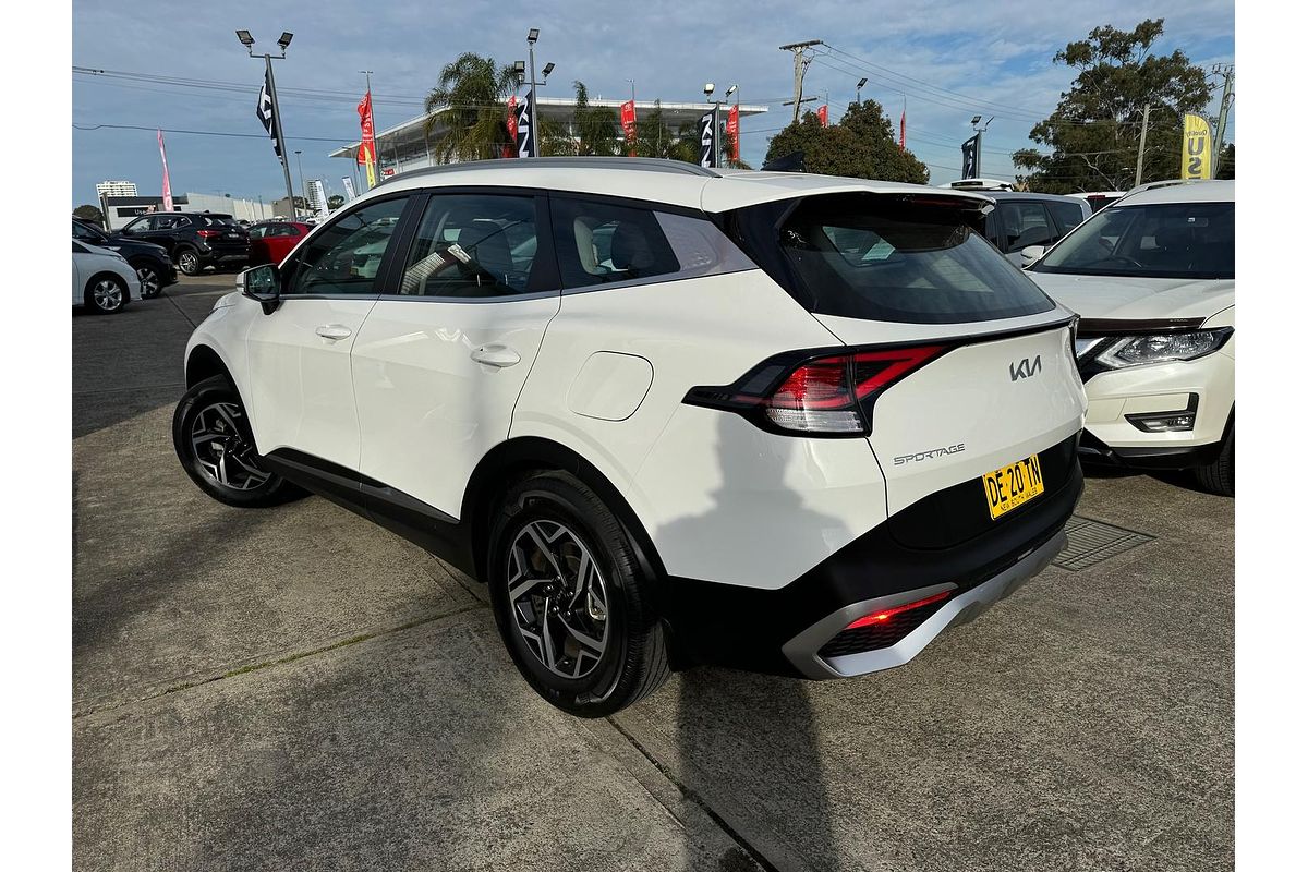 2022 Kia Sportage S NQ5