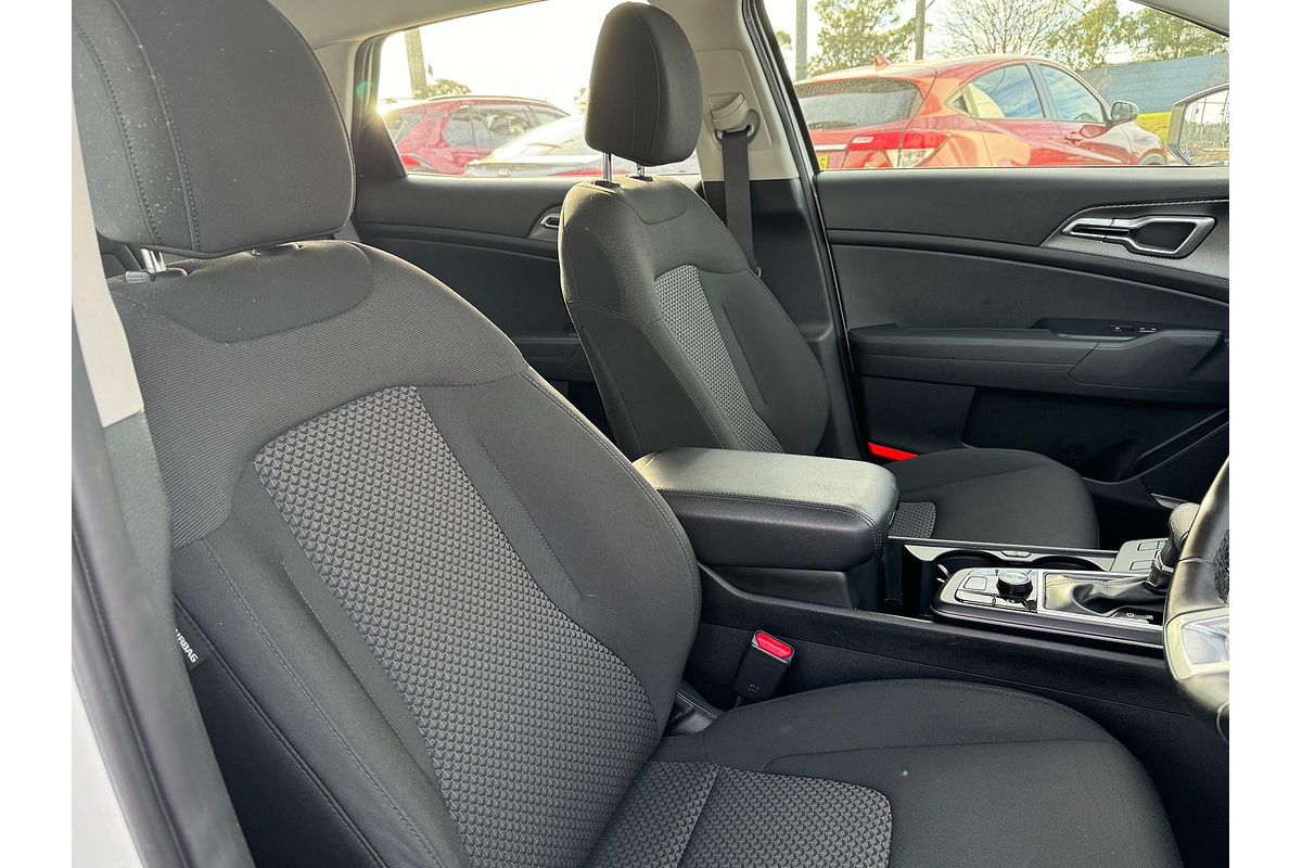 2022 Kia Sportage S NQ5