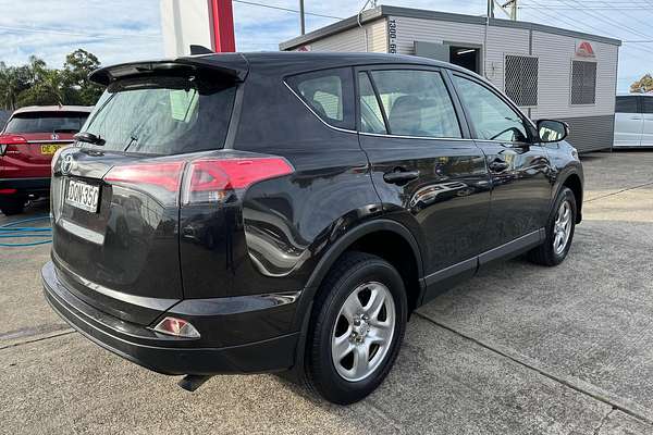 2016 Toyota RAV4 GX ZSA42R