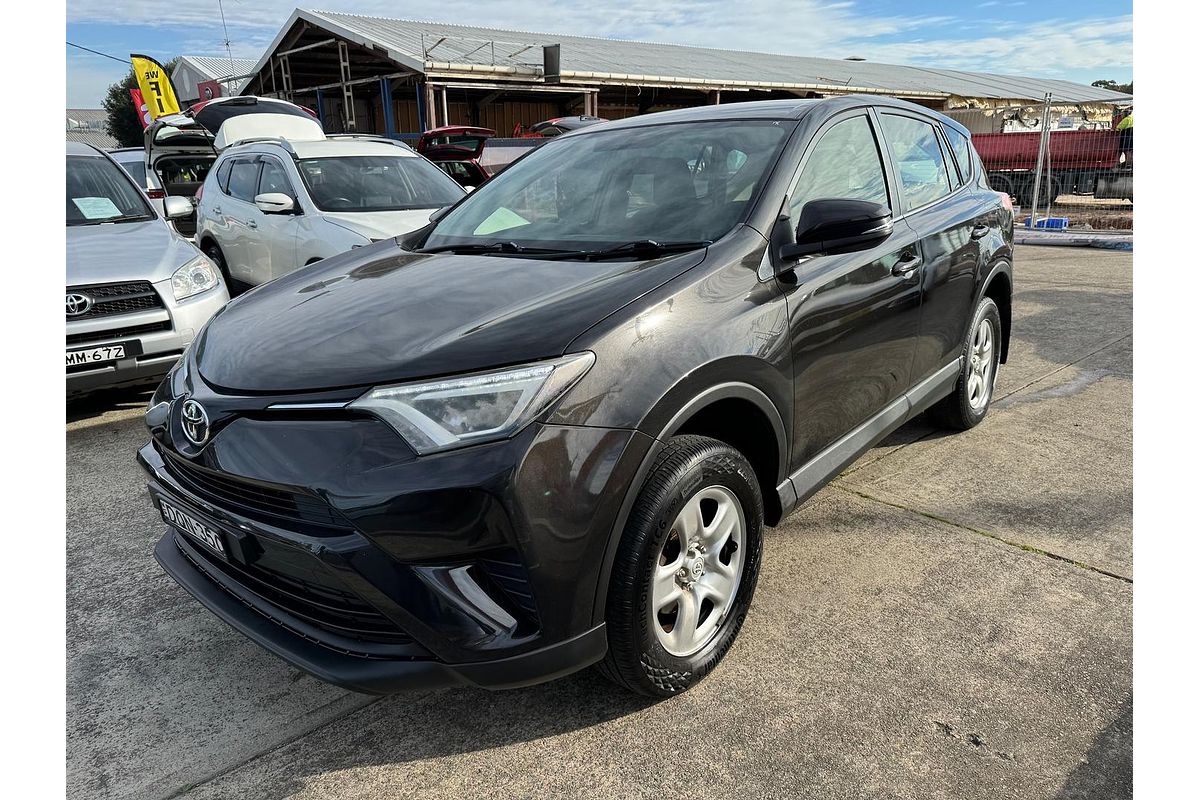 2016 Toyota RAV4 GX ZSA42R