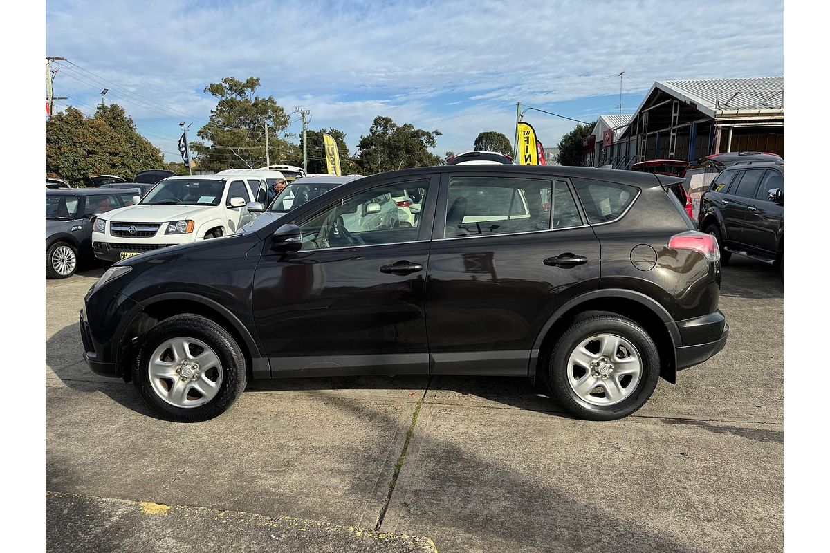 2016 Toyota RAV4 GX ZSA42R