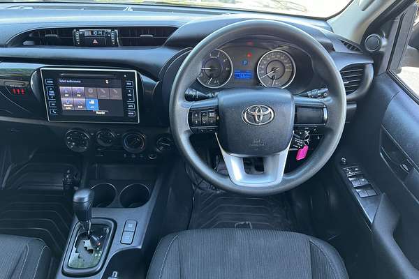 2018 Toyota Hilux SR (4x4) GUN126R MY19 4X4