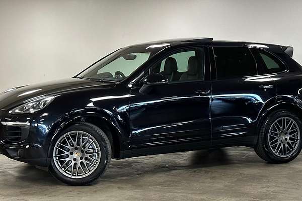 2017 Porsche Cayenne Diesel Platinum Edition 92A