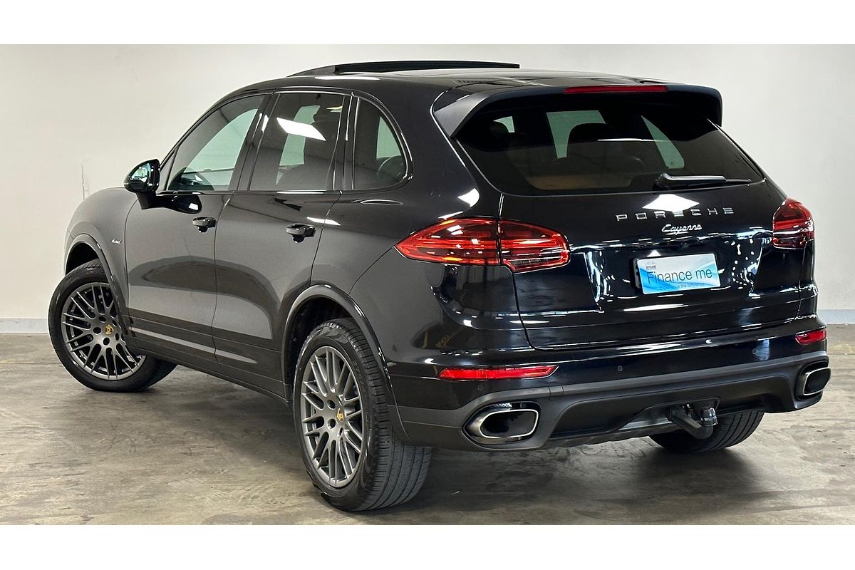 2017 Porsche Cayenne Diesel Platinum Edition 92A