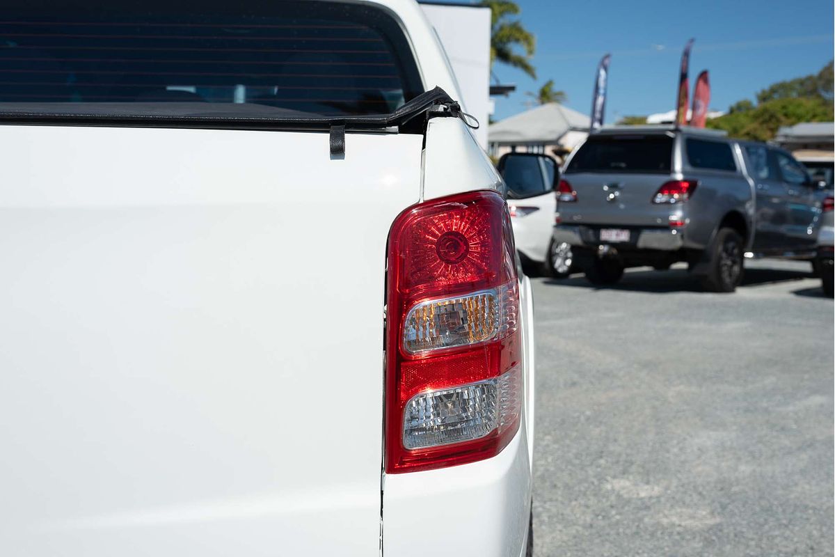 2015 Mitsubishi Triton GLX MQ 4X4