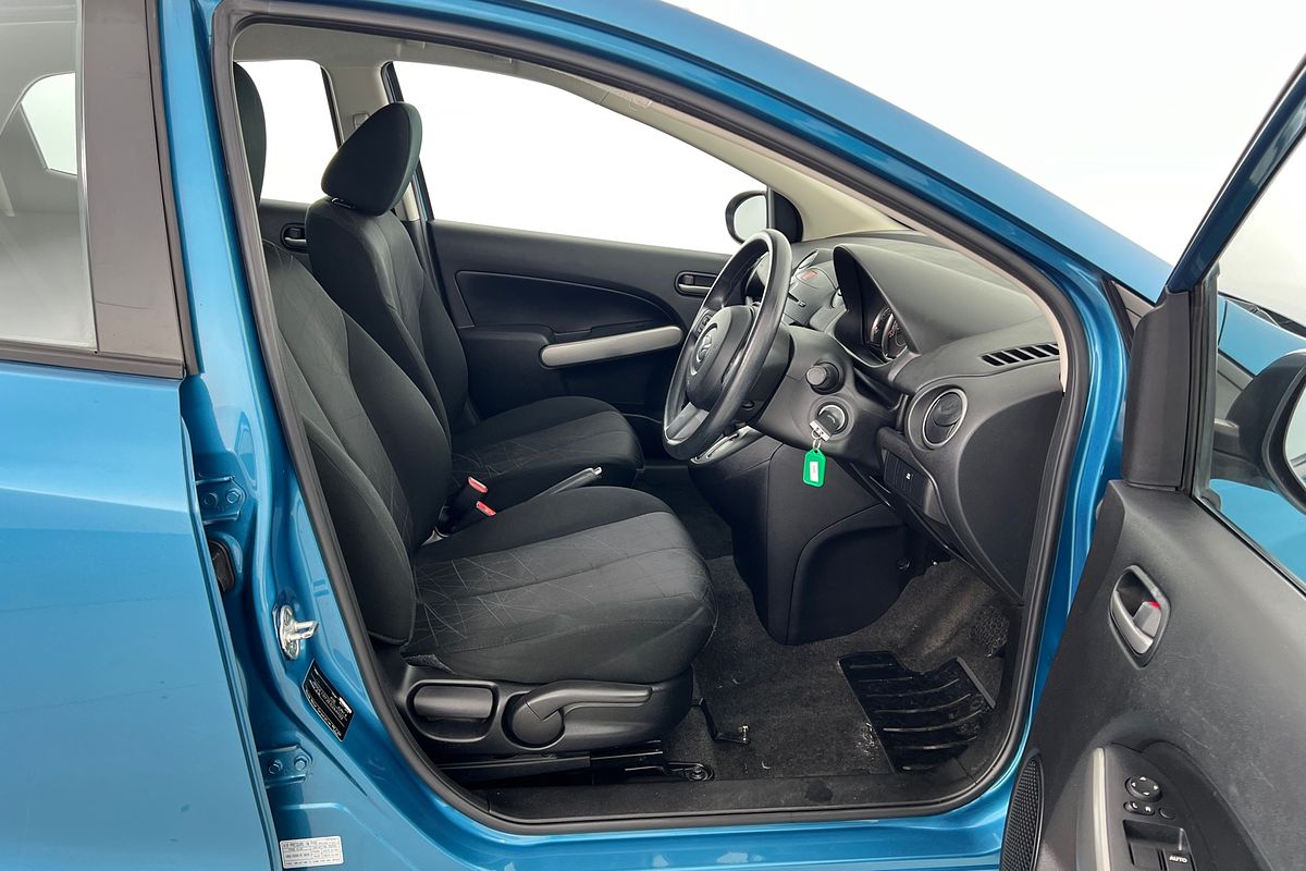 2014 Mazda 2 Neo Sport DE Series 2