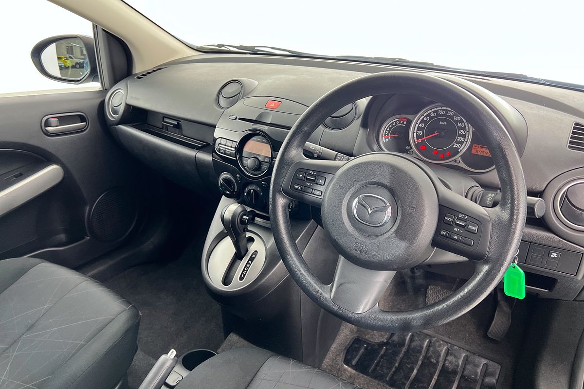 2014 Mazda 2 Neo Sport DE Series 2