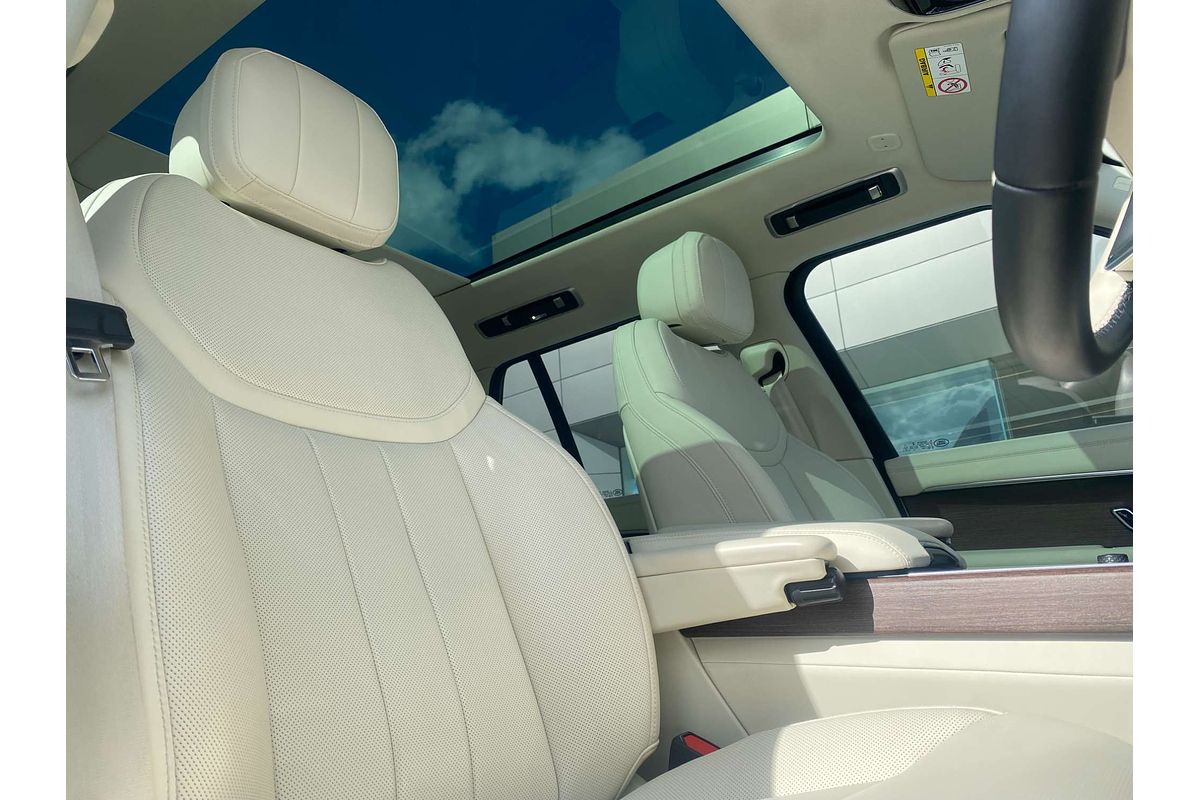 2023 Land Rover Range Rover P530 HSE L460