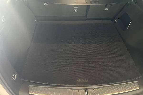 2023 Jeep Grand Cherokee Summit Reserve 4xe WL