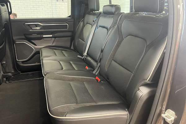 2024 RAM 1500 Laramie Sport RamBox DT 4X4 SWB