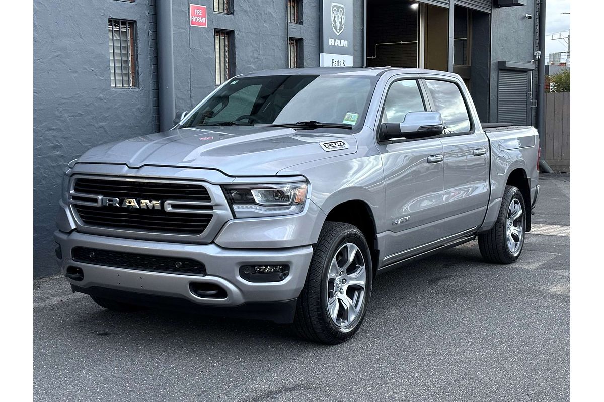 2024 RAM 1500 Laramie Sport RamBox DT 4X4 SWB
