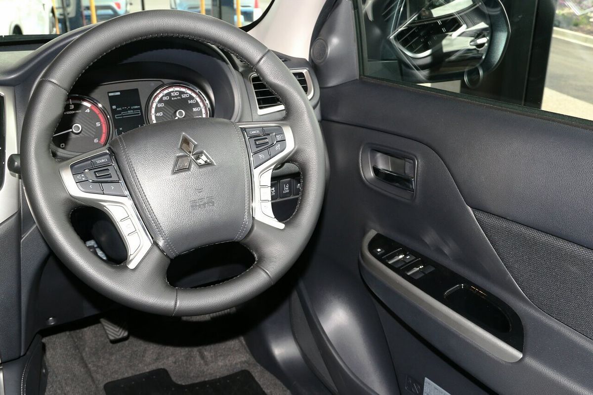 2023 Mitsubishi Triton GLS MR 4X4