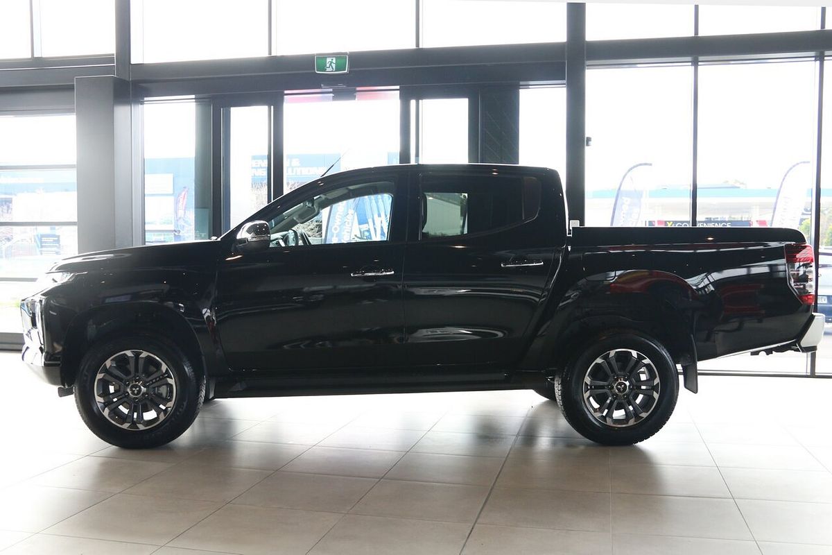 2023 Mitsubishi Triton GLS MR 4X4