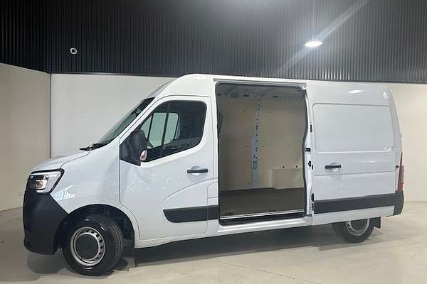 2023 Renault Master Pro 110kW X62 Phase 2