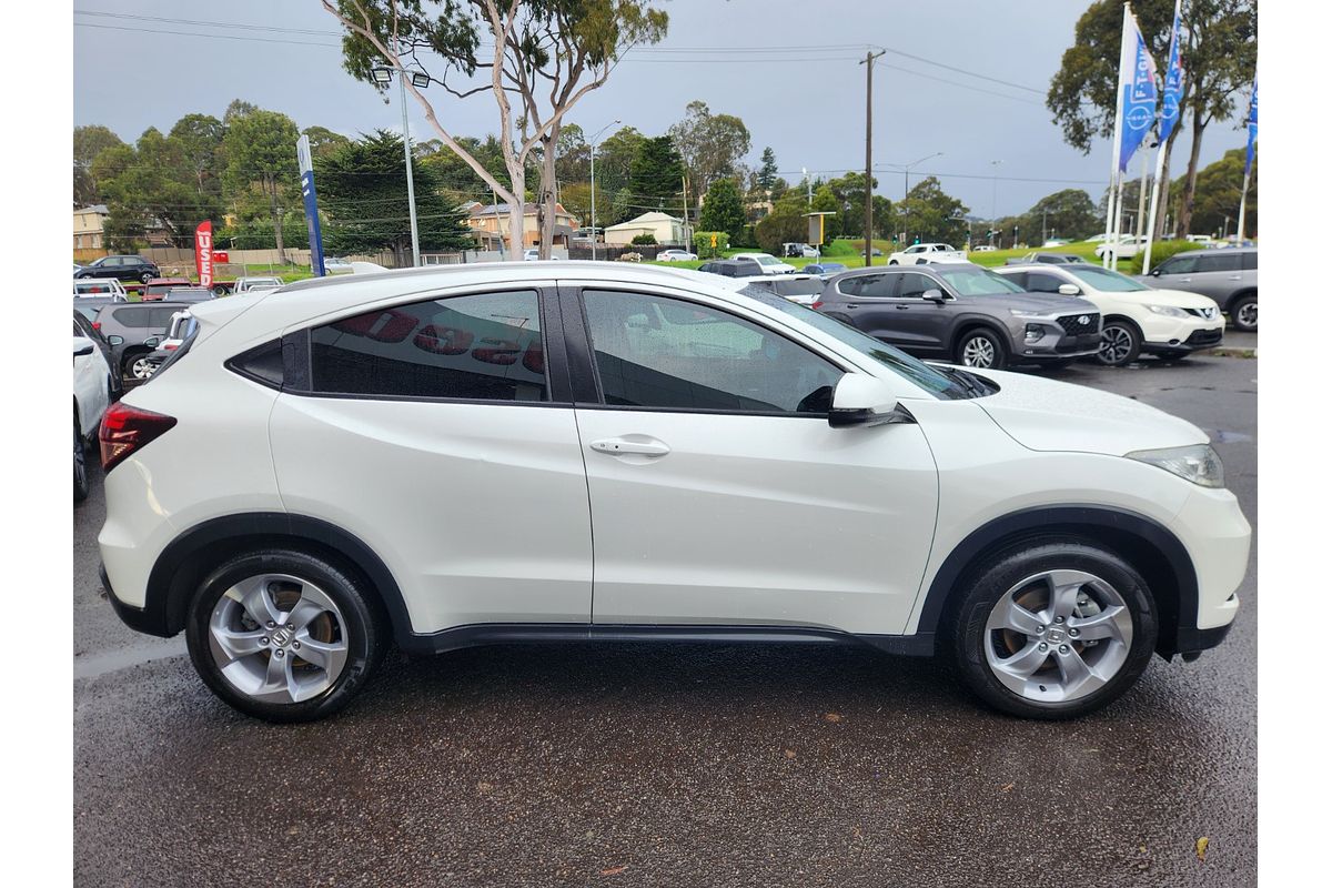 2016 Honda HR-V VTi-S