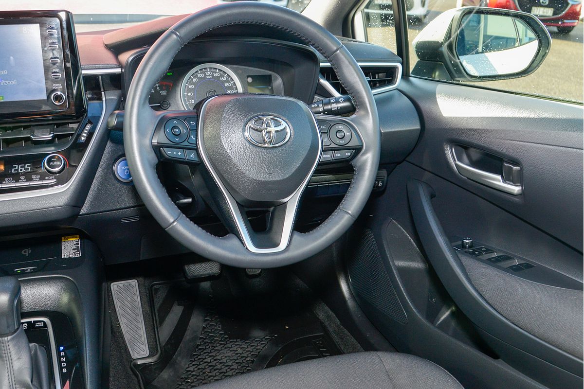 2020 Toyota Corolla SX Hybrid ZWE211R