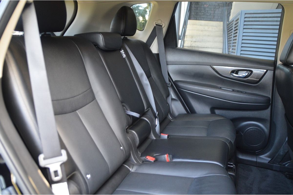 2017 Nissan X-TRAIL ST-L T32 Series II