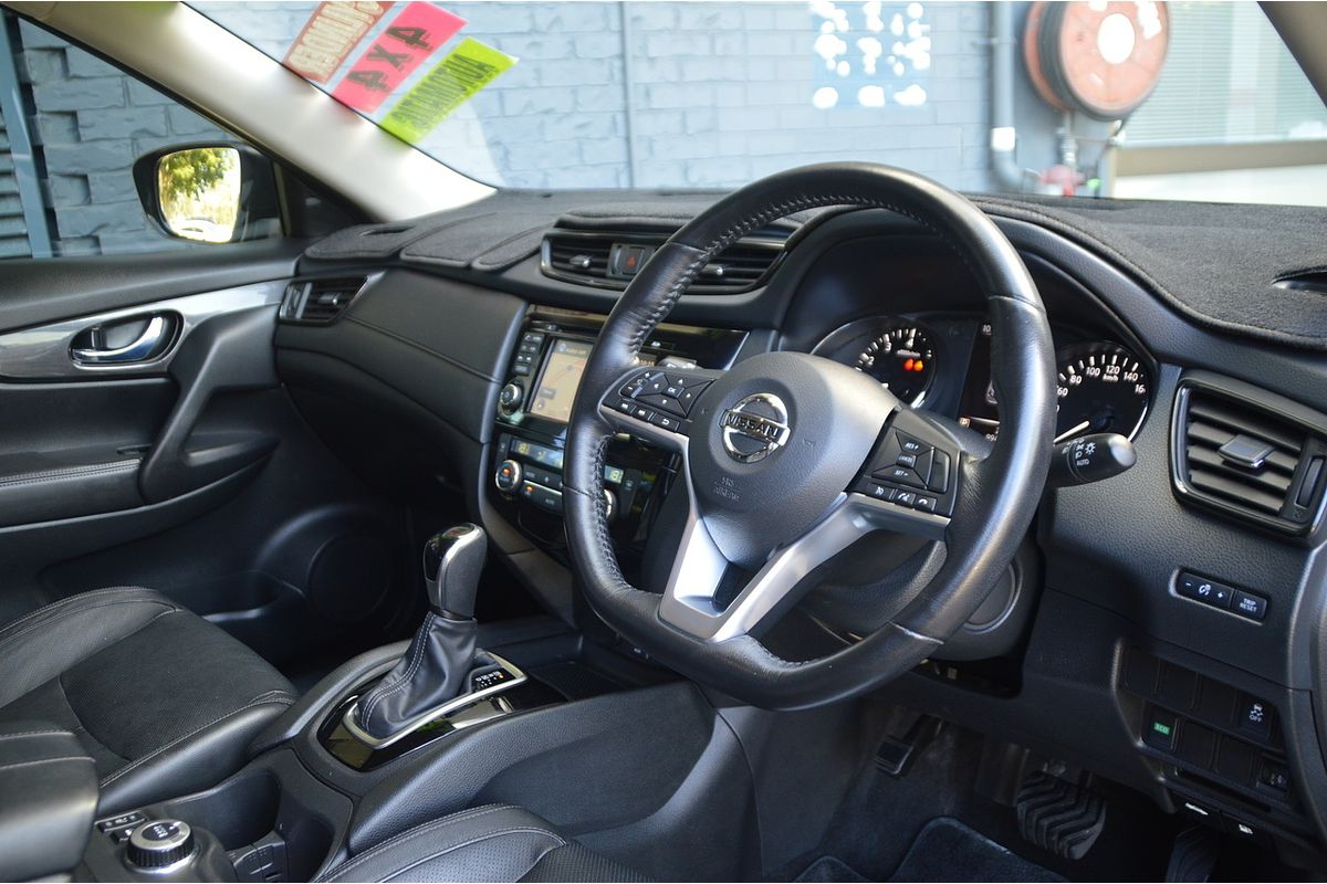 2017 Nissan X-TRAIL ST-L T32 Series II