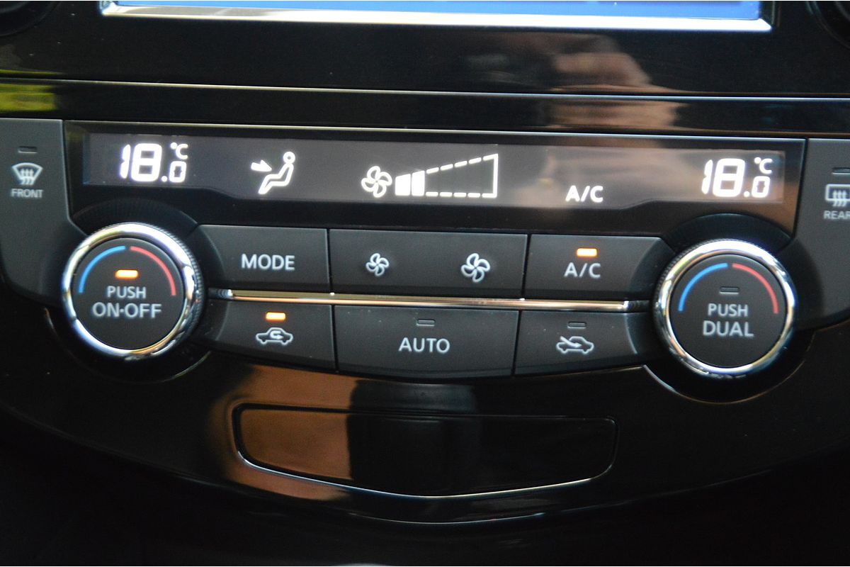 2017 Nissan X-TRAIL ST-L T32 Series II