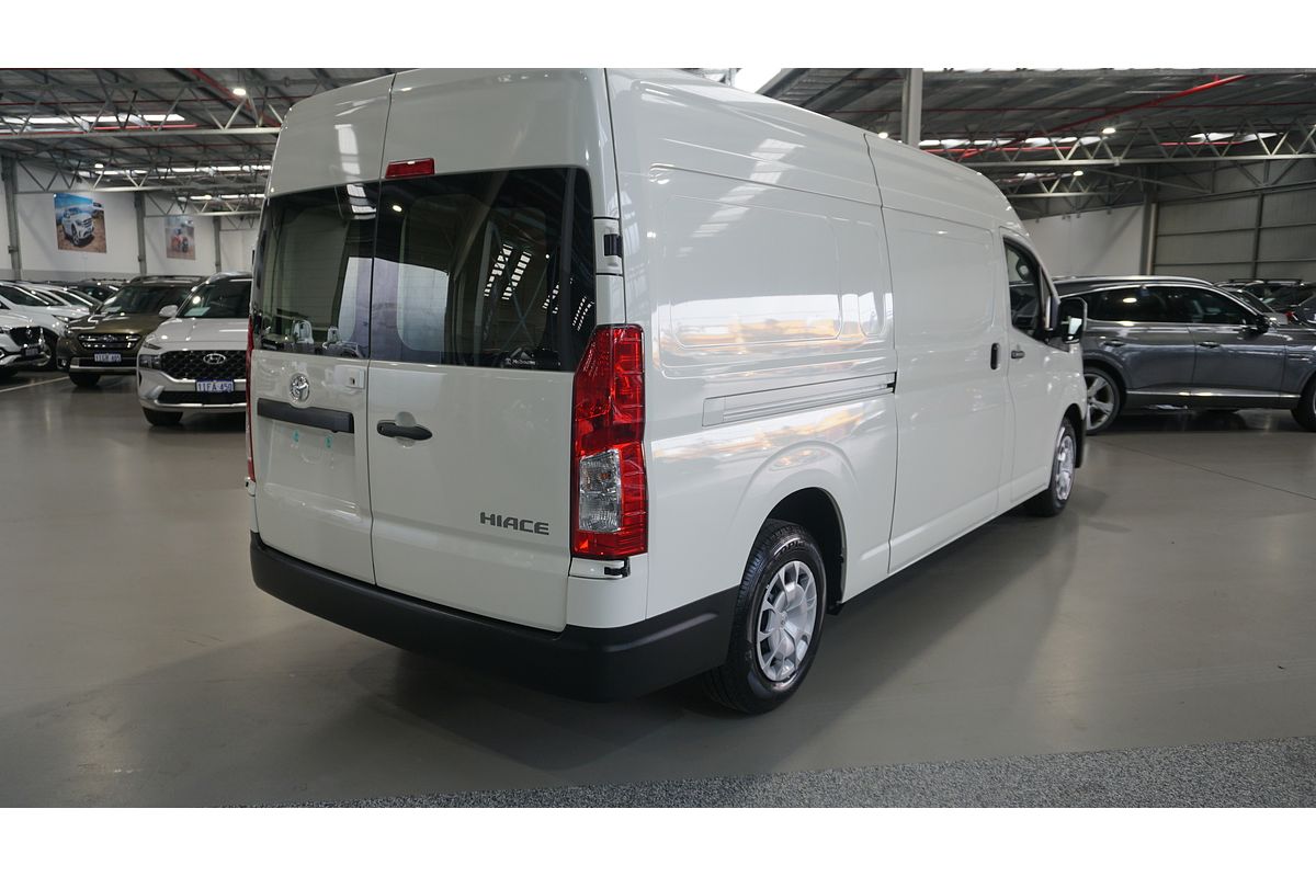 2024 Toyota Hiace GDH320R
