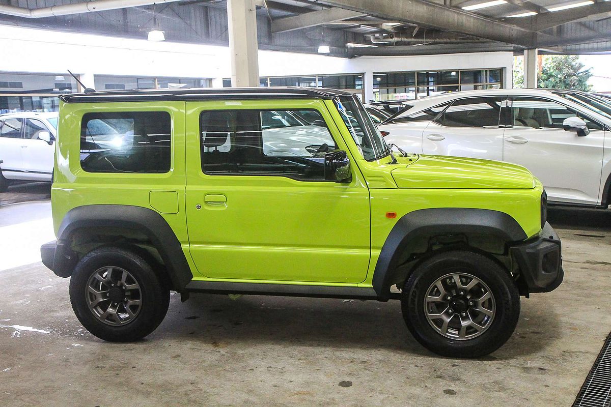 2023 Suzuki Jimny GLX GJ