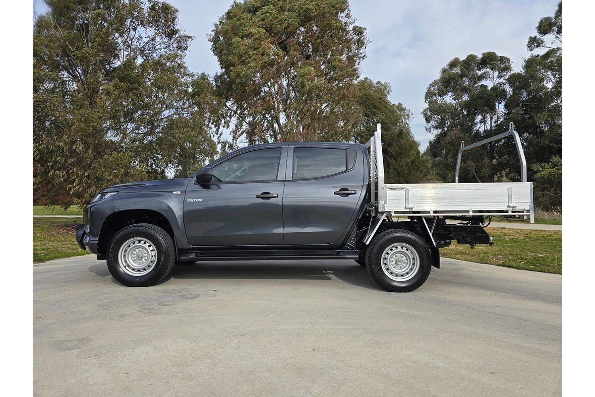 2023 Mitsubishi Triton GLX MR